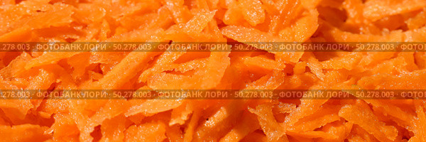 Fresh Carrots sliced close up, pattern. Texture of grated carrot. Orange food background. Web banner. Стоковое фото, фотограф Марина Демидюк / Фотобанк Лори