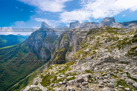 Fuente De mountains in Camaleno Cantabria of Spain. Стоковое фото, агентство Ingram Publishing / Фотобанк Лори
