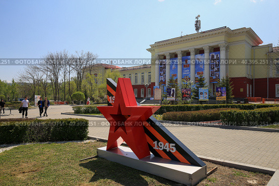 Г.Артем, Приморский край, Дворец Культуры Угольщиков (2023 год). Редакционное фото, фотограф Римма Тельнова / Фотобанк Лори