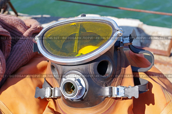 Гидрокостюм для промышленного дайвинга. Wetsuit equipment for industrial diving. Стоковое фото, фотограф Татьяна Д / Фотобанк Лори