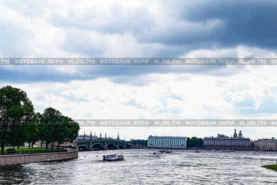 Город Санкт-Петербург. Панорама набережной Невы (2023 год). Стоковое фото, фотограф Александр Тараканов / Фотобанк Лори