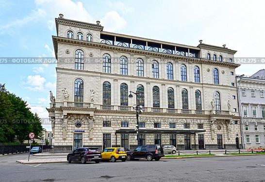 Город Санкт-Петербург. Здание на площади Островского 2. Офис Газпром экспорт (2023 год). Редакционное фото, фотограф Александр Тараканов / Фотобанк Лори