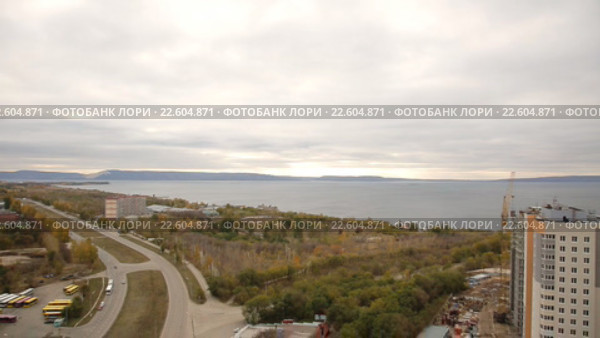 Город Тольятти с 20-го этажа. Стоковое видео, видеограф Виктор Аллин / Фотобанк Лори