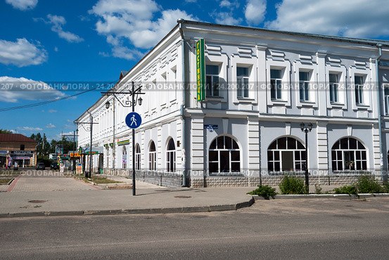 Гостиничный комплекс Лионъ. Ростов Великий (2014 год). Редакционное фото, фотограф Александр Щепин / Фотобанк Лори
