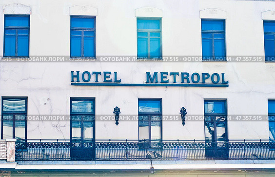 Гостиница «Метрополь» (Hotel Metropol Moscow). Фрагмент здания. Москва. Редакционное фото, фотограф E. O. / Фотобанк Лори