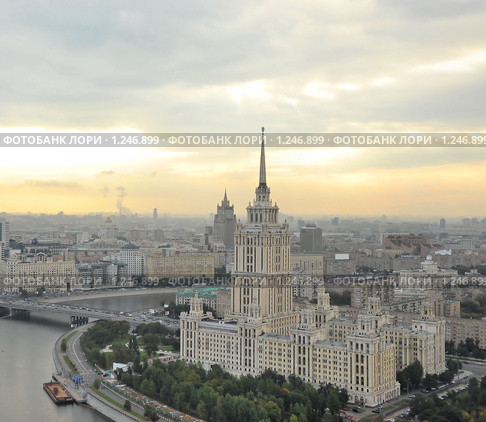 Гостиница "Украина". Москва (2009 год). Редакционное фото, фотограф Пиневич Геннадий Александрович / Фотобанк Лори