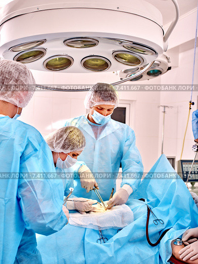 Group doctors working. Стоковое фото, фотограф Gennadiy Poznyakov / Фотобанк Лори