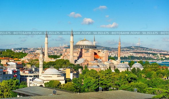 Hagia Sophia in summer Istanbul at sunny day, Turkey. Стоковое фото, агентство Ingram Publishing / Фотобанк Лори