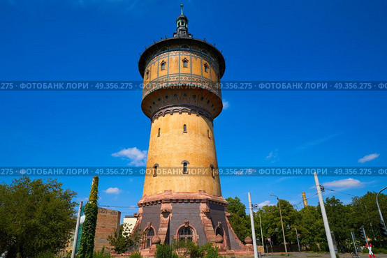 Halle Wasserturm Nord North Water Tower Germany. Halle Wasserturm Nord North Water Tower in Germany. Стоковое фото, агентство Ingram Publishing / Фотобанк Лори