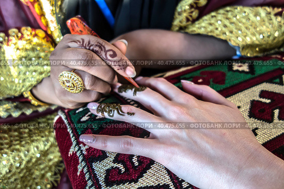 Henna Mehdi Design Tattoo Art on the Hand. Стоковое фото, фотограф Iva Noel / Фотобанк Лори