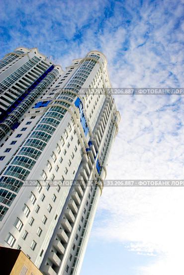 High-rise and residential building on sky background. Стоковое фото, фотограф Алексей Хромушин / Фотобанк Лори