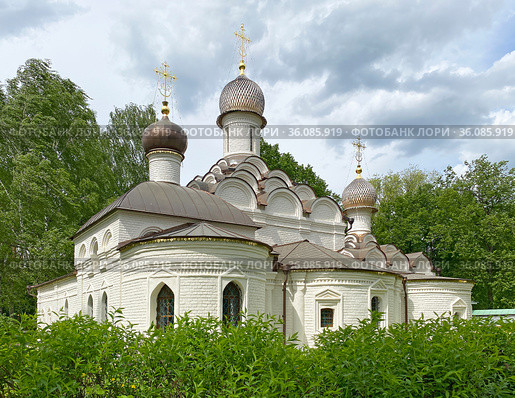 Храм Архангела Михаила. Усадьба Архангельское (2021 год). Редакционное фото, фотограф Мария Кылосова / Фотобанк Лори
