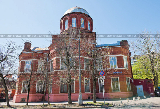 Храм Георгия Победоносца в Грузинах. Большая Грузинская улица, 13. Москва. Россия (2024 год). Редакционное фото, фотограф E. O. / Фотобанк Лори