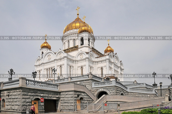 Храм Христа Спасителя. Москва (2010 год). Редакционное фото, фотограф stargal / Фотобанк Лори