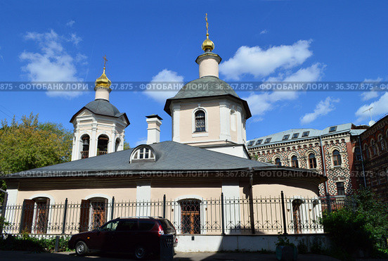 Храм Преподобного Сергия Радонежского в Крапивниках. Крапивенский переулок, 4, строение 2. Тверской район. Город Москва (2019 год). Редакционное фото, фотограф lana1501 / Фотобанк Лори