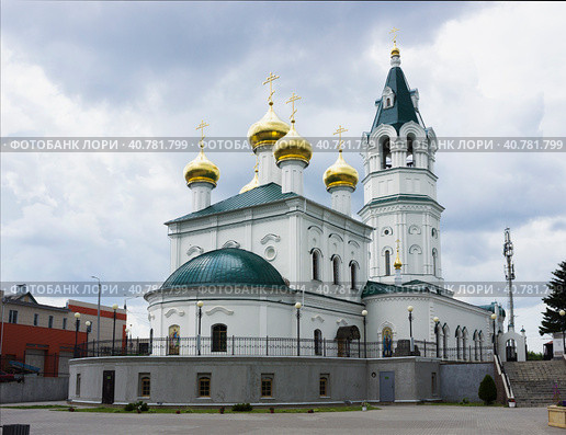 Храм Святой Живоначальной Троицы один из древнейших храмов Нижнего Новгорода. Освящен после восстановления в 2015 году (2023 год). Редакционное фото, фотограф Александр Романов / Фотобанк Лори