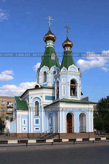Храм во имя Державной иконы Божией Матери, город Екатеринбург, Невьянский переулок (2013 год). Стоковое фото, фотограф Алексей Гусев / Фотобанк Лори