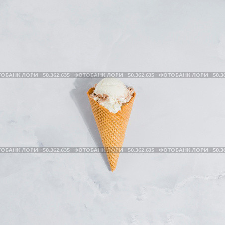 ice cream cone marble. Стоковое фото, агентство Ingram Publishing / Фотобанк Лори