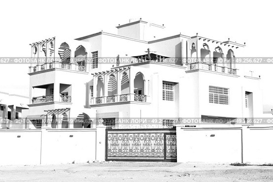 in oman new house brick building    the city backgroun sky. Стоковое фото, агентство Ingram Publishing / Фотобанк Лори