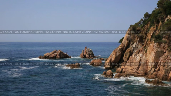 Испания, Каталония, Коста Брава, побережье Lloret de Mar (2015 год). Стоковое видео, видеограф Валерий Назаров / Фотобанк Лори