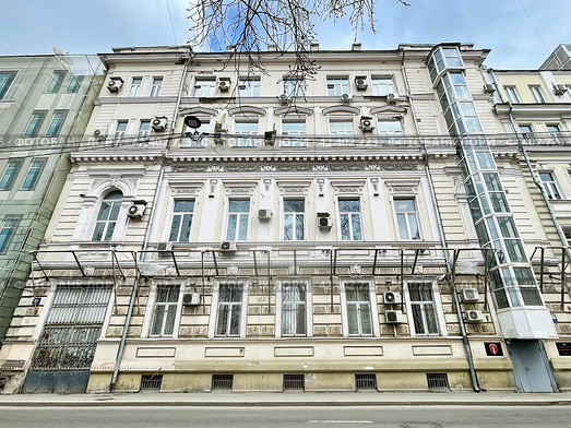 Историческое здание по адресу: город Москва, улица Щепкина, дом 20 1889 года постройки. Стоковое фото, фотограф Овчинникова Ирина / Фотобанк Лори