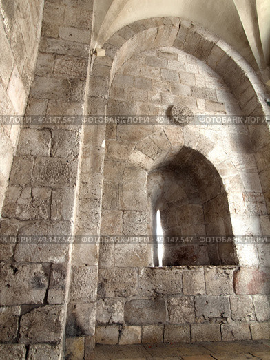 Jaffa gate in a wall of old city Jerusalem. inside view. Стоковое фото, агентство Ingram Publishing / Фотобанк Лори