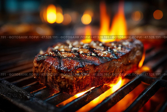 Juicy Steak Grilling Over Open Flames With a Perfect Sear and Seasoning in a Backyard BBQ Setting. Стоковое AI-изображение, AI-художник Юлия Гапеенко / Фотобанк Лори