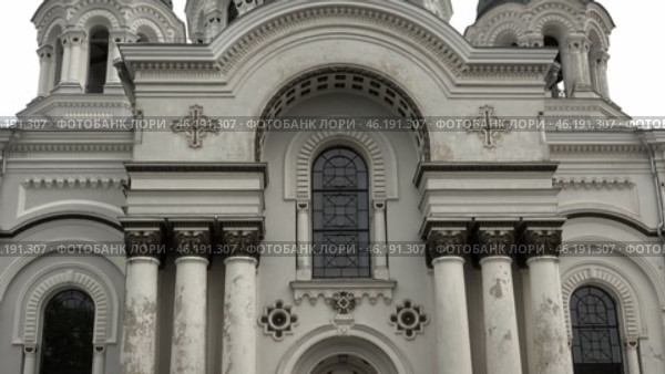 Кафедральный собор в Каунасе. Литва. Июль. Cathedral in Kaunas. Lithuania. July. Стоковое видео, видеограф Горшков Александр / Фотобанк Лори