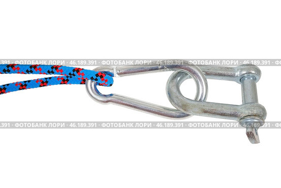Карабин и веревка на белом фоне. Carabiner and rope on a white background. Стоковое фото, фотограф Татьяна Д / Фотобанк Лори