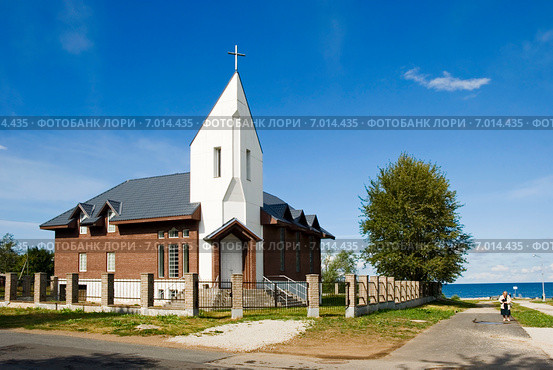 Католическая церковь. Силламяэ. Эстония (2014 год). Стоковое фото, фотограф Александр Щепин / Фотобанк Лори