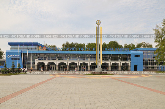Казань. Здание "Казанского вертолетного завода" (2012 год). Редакционное фото, фотограф Timur Kagirov / Фотобанк Лори