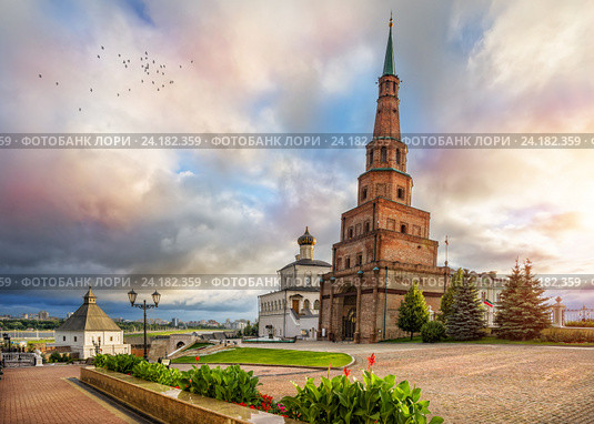Казанский кремль, башня Сююмбике (2015 год). Стоковое фото, фотограф Baturina Yuliya / Фотобанк Лори