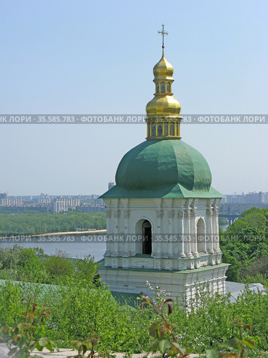 Колокольня на Ближних пещерах. Киево-Печерская лавра. Киев, Украина (2009 год). Стоковое фото, фотограф Ирина Борсученко / Фотобанк Лори