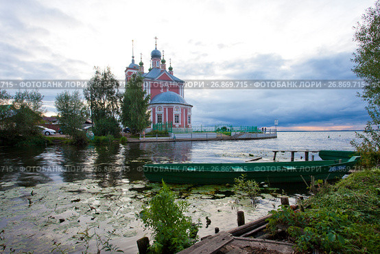 Колпино. День города. Фейерверк. Праздничный залп салюта. Стоковое фото, фотограф Литвяк Игорь / Фотобанк Лори