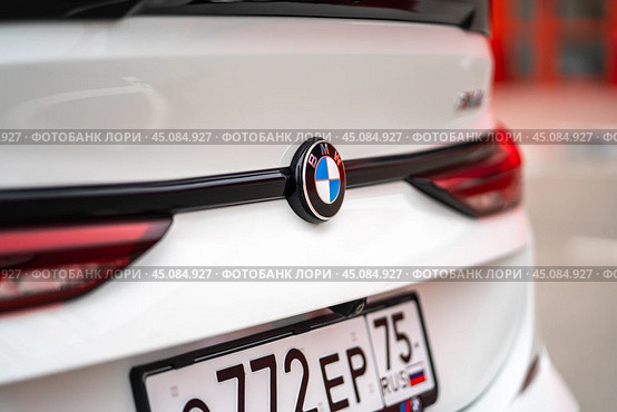 KRASNOYARSK, RUSSIA - September 12, 2024: White BMW 2 Series Gran Coupe (F44) 218i. Редакционное фото, фотограф Плотников Дмитрий / Фотобанк Лори