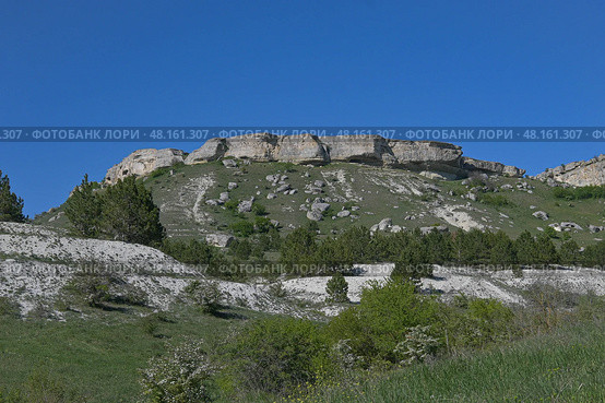 Крымская скала - куэста в районе Белогорска. Стоковое фото, фотограф Snezka / Фотобанк Лори