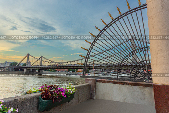 Krymsky Bridge (2013 год). Стоковое фото, фотограф Олег Жуков / Фотобанк Лори
