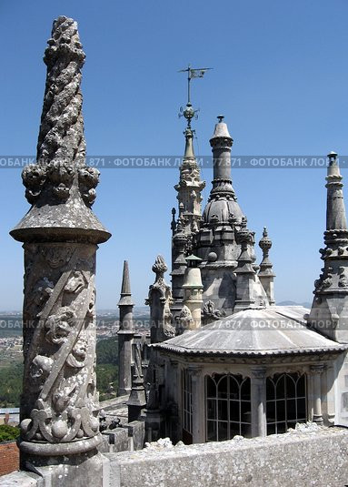 Крыша усадьбы Quinta da regaleira (2007 год). Стоковое фото, фотограф Михаил Карташов / Фотобанк Лори
