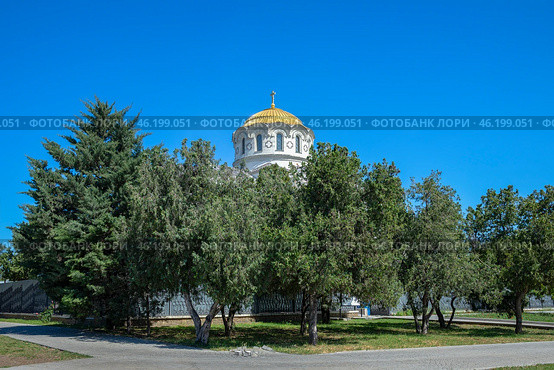 Купол Свято-Владимирского собора. Херсонес (Севастополь), Крым (2024 год). Редакционное фото, фотограф Анна Карасева / Фотобанк Лори