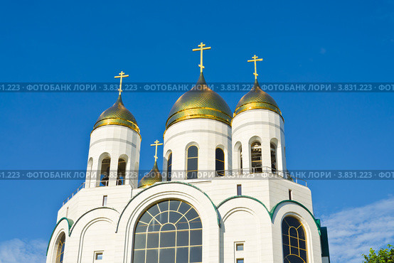 Купола храма Христа Спасителя. Калининград (2012 год). Стоковое фото, фотограф Сергей Трофименко / Фотобанк Лори
