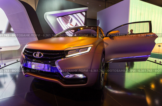 Lada Xray Concept. Московский международный автомобильный салон 2014. Редакционное фото, фотограф Сергей Лаврентьев / Фотобанк Лори
