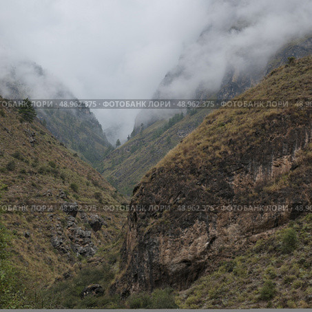 Landscape in Tamchhog Thakhang, Bhutan. Стоковое фото, агентство Ingram Publishing / Фотобанк Лори