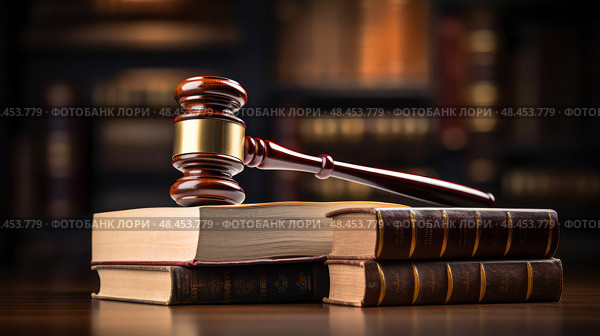 legal gavel on book ai generated. Стоковое AI-изображение, AI-художник Vectorwin / Фотобанк Лори