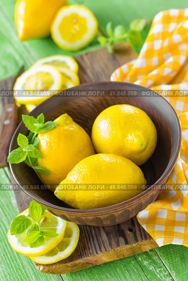 Lemons. Стоковое фото, агентство Ingram Publishing / Фотобанк Лори
