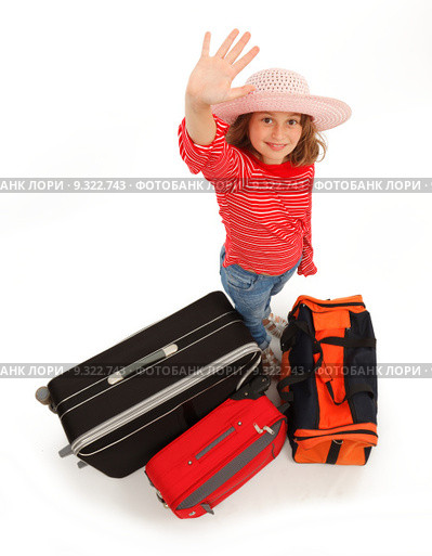 Little traveller girl. Стоковое фото, фотограф Ilka Erika Szasz-Fabian / Smarterpix / Фотобанк Лори