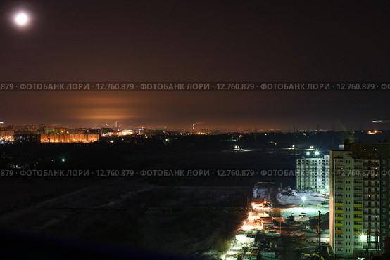 Лунная стройка (2015 год). Стоковое фото, фотограф Руслан Гарифуллин / Фотобанк Лори