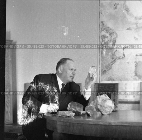 Магадан, 1969, геолог Израиль Ефимович Драбкин, скан плёнки. Редакционное фото, фотограф Варфоломей Тетерин / Фотобанк Лори