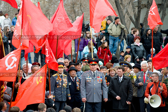 Майский митинг КПРФ. Улан - Удэ. Бурятия. (2010 год). Редакционное фото, фотограф Александр Подшивалов / Фотобанк Лори