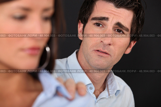 man trying to reconcile with girlfriend. Стоковое фото, агентство Ingram Publishing / Фотобанк Лори