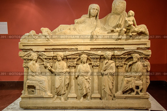 Marble sarcophagus. Sarcophagi from the excavations of the city of Perge (2019 год). Редакционное фото, фотограф Леонид Еремейчук / Фотобанк Лори